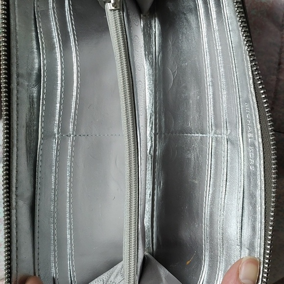 Dark Gray Metallic MK Wallet - Picture 7 of 8